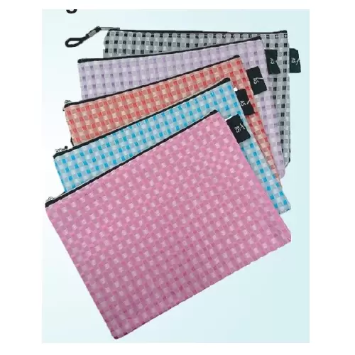 1/2a5 Checker Zip Bag Hp6653